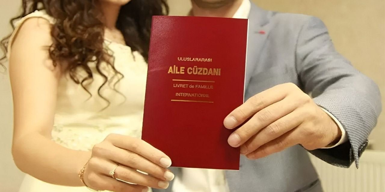 Yeni evlenecek çiftlere belediyeden 20 bin TL çeyiz desteği