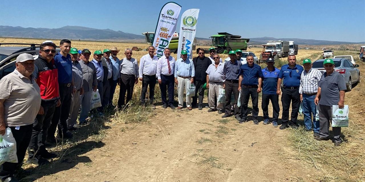Yalıhüyük’te hububat şöleniyle hasat coşkusu yaşanıyor