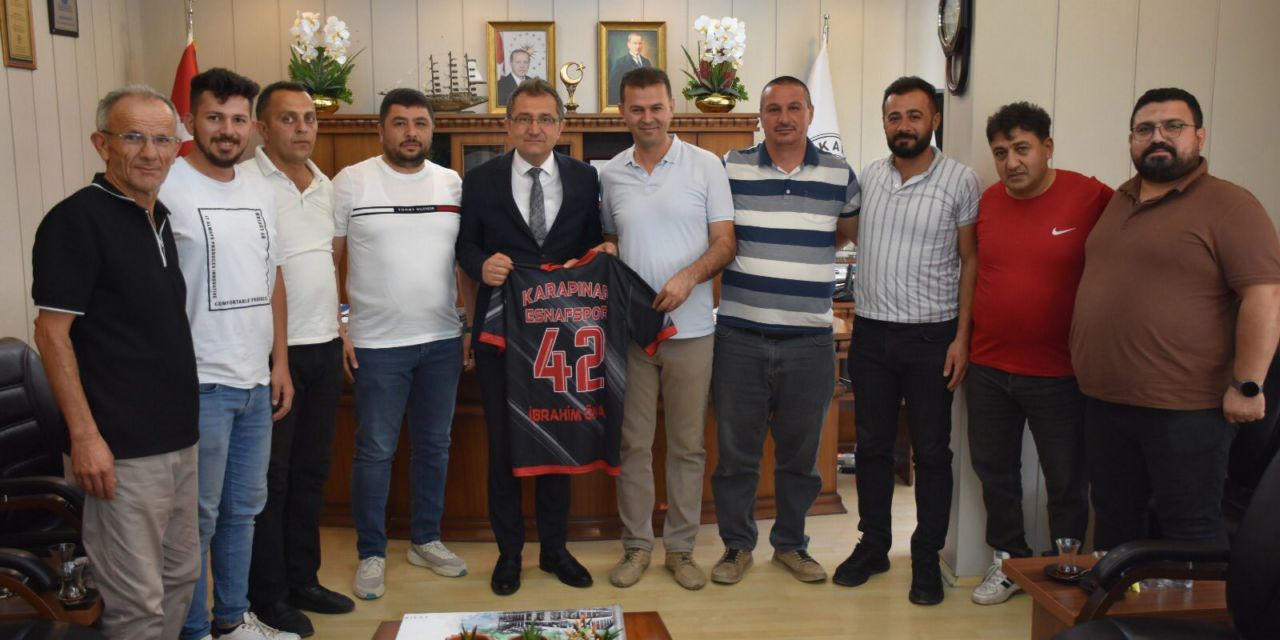 Karapınar Esnafspor'dan Başkan Önal'a ziyaret
