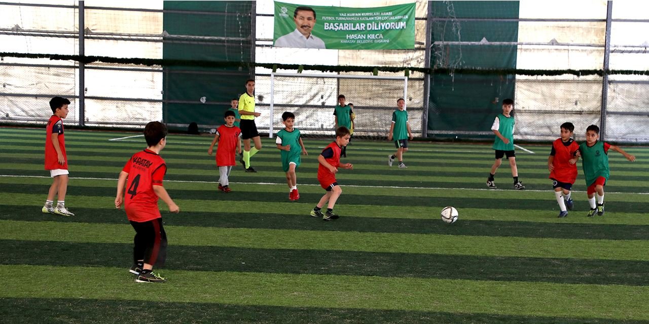 Minikler sahaya iniyor: Futbol Turnuvası için kayıtlar başladı