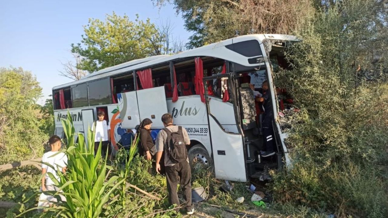 Konya’da yolcu otobüsü şarampole gitti: Çok sayıda yaralı var