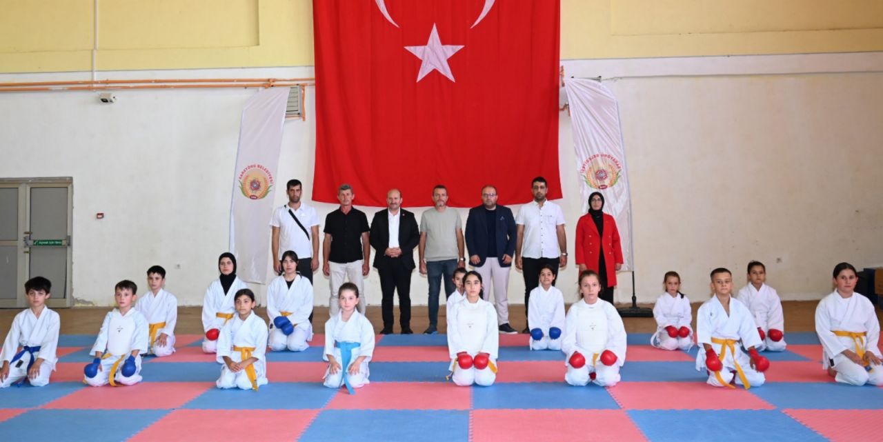 Karate takımına Ladik’te yeni tesis tahsis edildi
