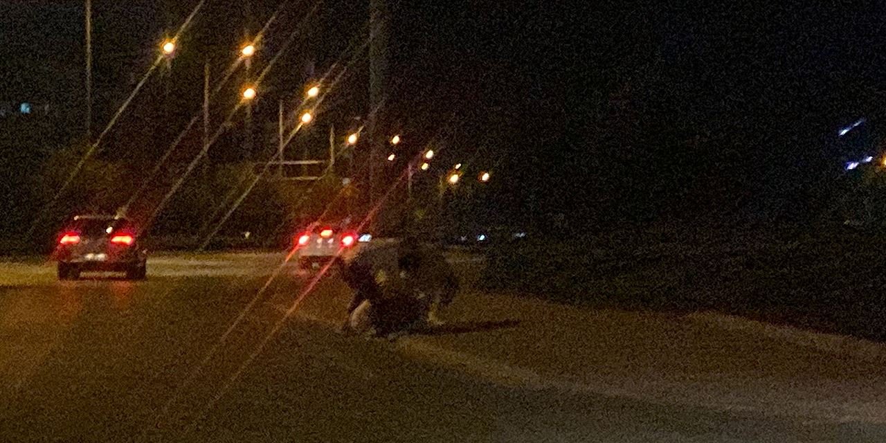 Yol kenarında tekme tokat hesaplaştılar