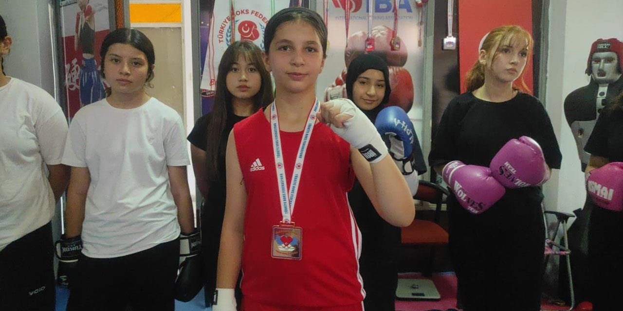 Boksla geçen 1 yıl, Türkiye üçüncülüğü getirdi