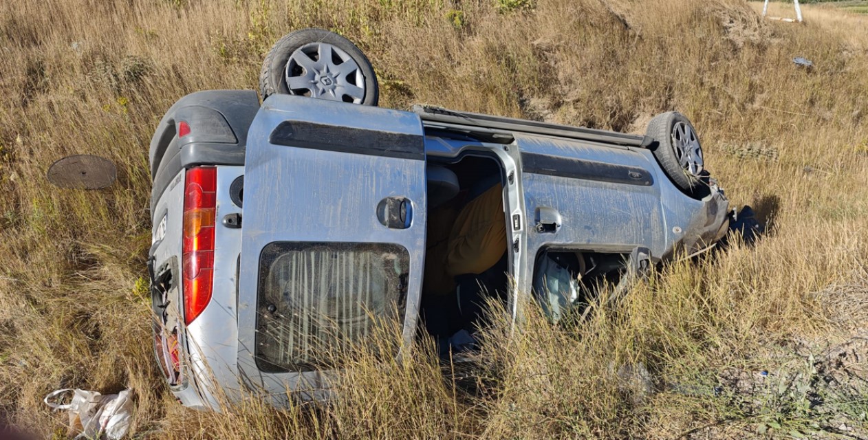 Çankırı’da hafif ticari araç devrildi: 1 ölü, 2 yaralı