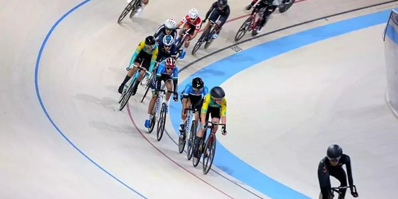Dünya rekorları için gözler Konya Velodromu’nda
