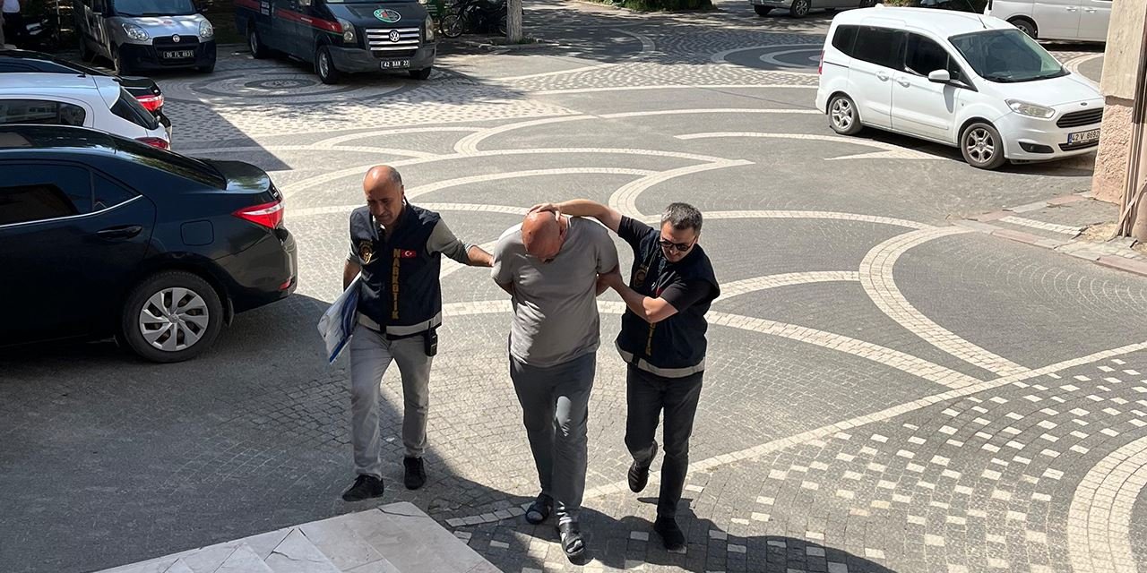 Konya'da uyuşturucuya geçit yok: 3 gözaltı, 1 tutuklama