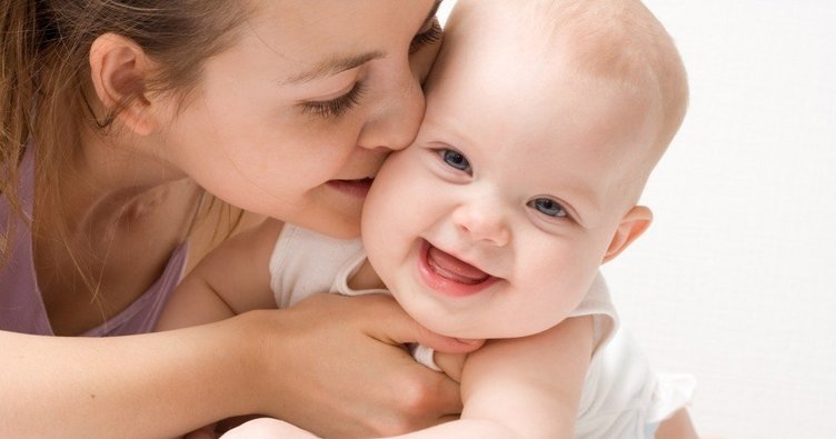 Emzirme, anne ve bebek sağlığı için eşsiz bir destektir