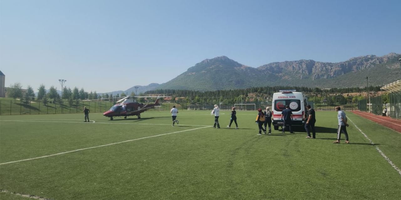 Hava ambulansı 30 haftalık doğan bebek için havalandı