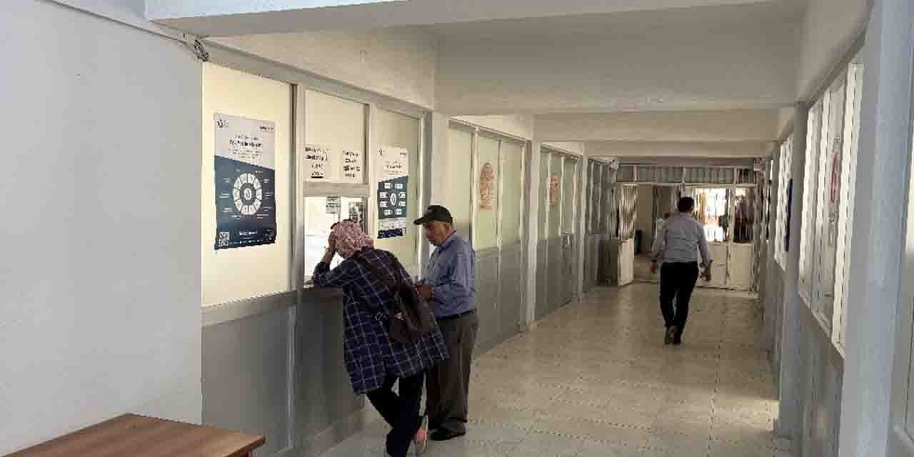Bozkır’da yılların kurumu kapandı, yerini yeni bir müdürlük aldı