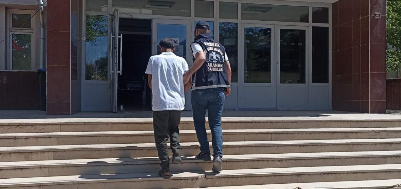 Cezaevi firarisi 26 yıl sonra adalete teslim edildi