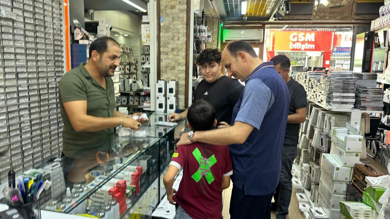 Başkan Altay’dan İstanbul Caddesi’nde esnaf ziyareti