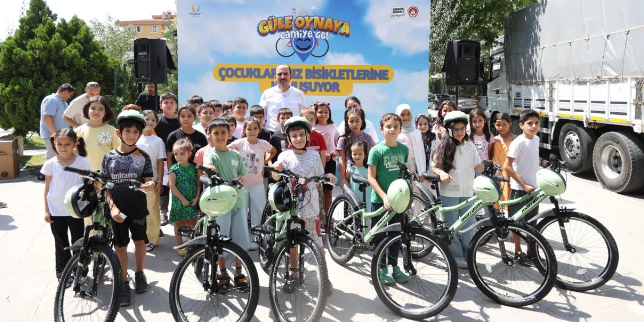 Çocuklar “Güle Oynaya Camiye Gel” projesinde buluştu