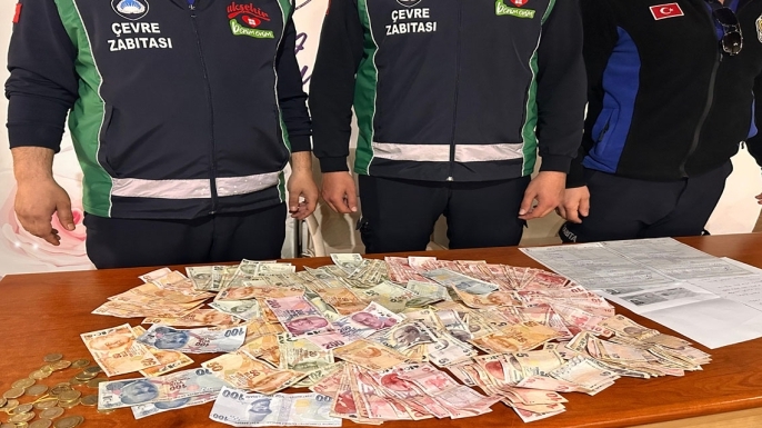 Akşehir’de dilenci operasyonu: Üzerlerinden çıkan para şaşırttı!