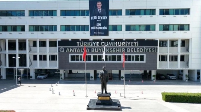 Antalya’da belediyeye şok operasyon! 34 kişi hakkında gözaltı kararı