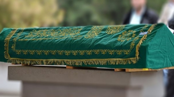Öz Ailesinin acı günü; Postacı Kadir vefat etti