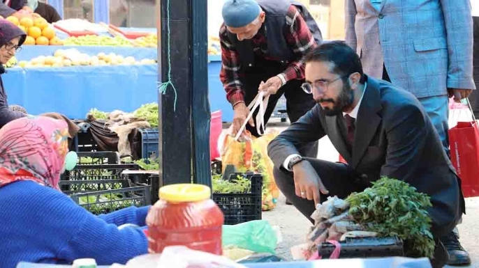 SP’li kurmaylar sahaya indi: Bozkır’da vatandaşların sorunlarını dinlediler