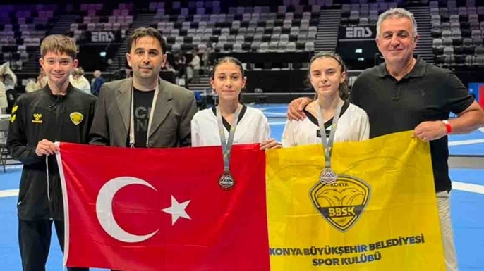 Başkan Altay’dan şampiyonlara kutlama