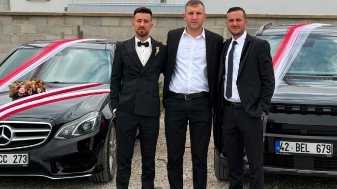 Elma ve Parlak ailelerinin mutlu günü