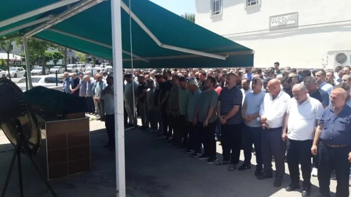 Tarifsiz dram; Çaresiz baba SMA'lı çocuğunun cihazının fişini çekip intihar etti