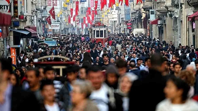 Dünyanın En Kalabalık Ülkeleri Belli Oldu! Türkiye'nin Sıralaması Dikkat Çekti
