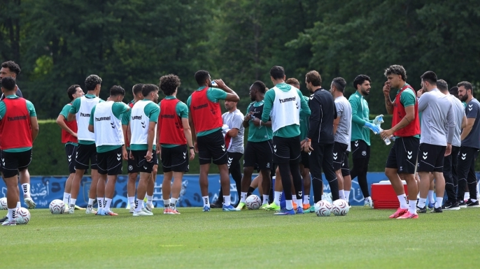 Konyaspor 3. etap kampına başladı: Bir günde iki antrenman yapacak!
