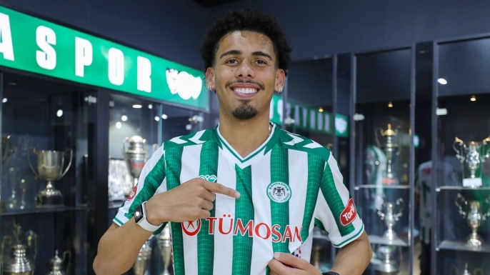 Konyaspor resmen duyurdu: Savunma Brezilyalı oyuncuya emanet