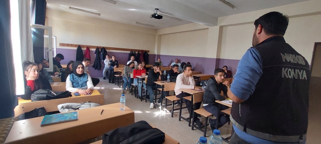 MYO da Narko Gençlik Semineri