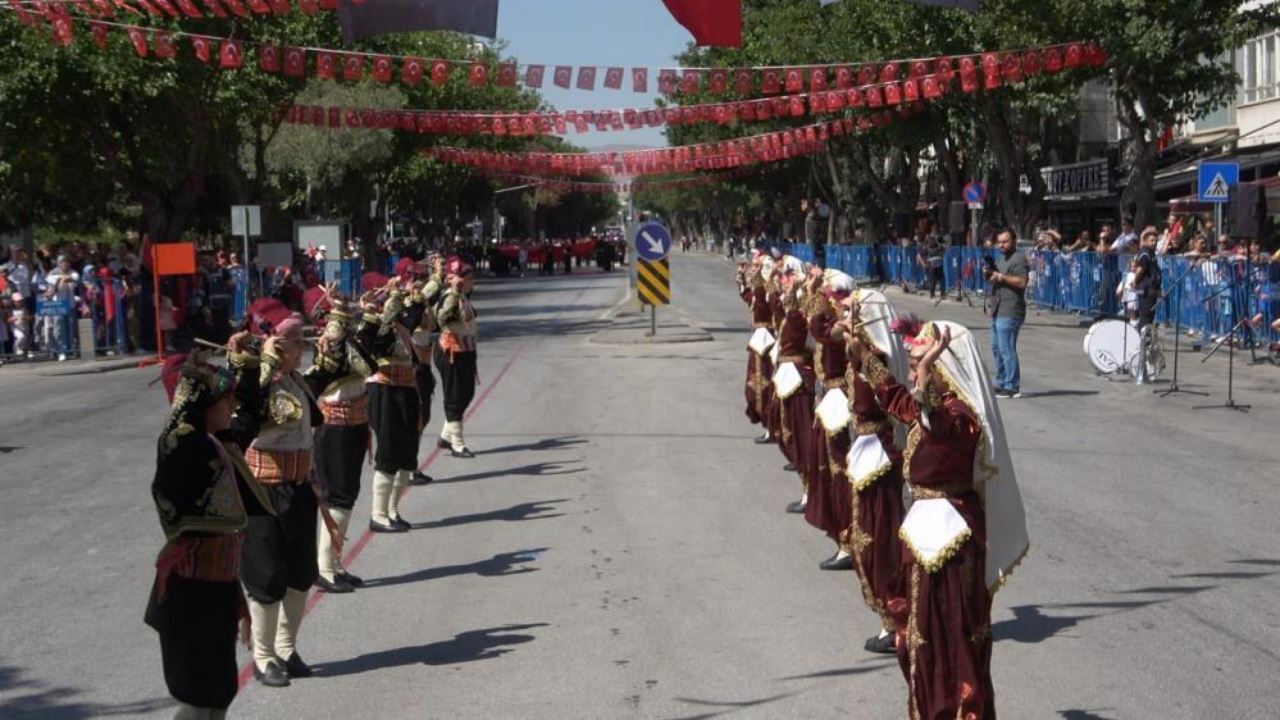 30-agustosun-gururu-konyada-torenlerle-yasatildi2.jpg