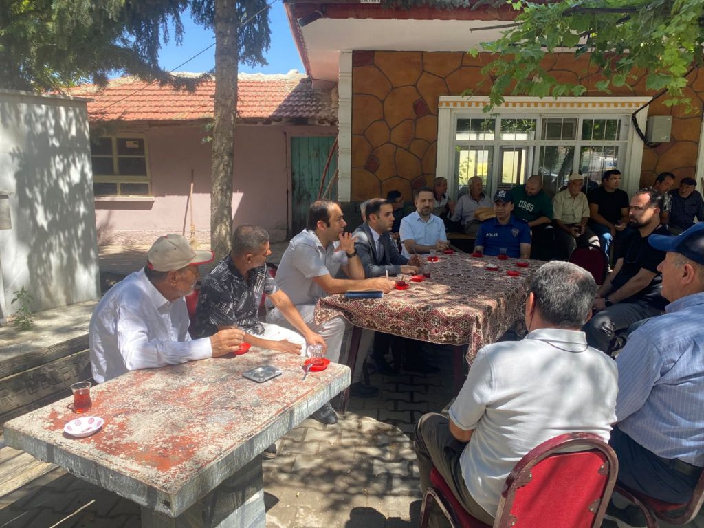 ciftciler-bilgilendiriliyor-2.jpg