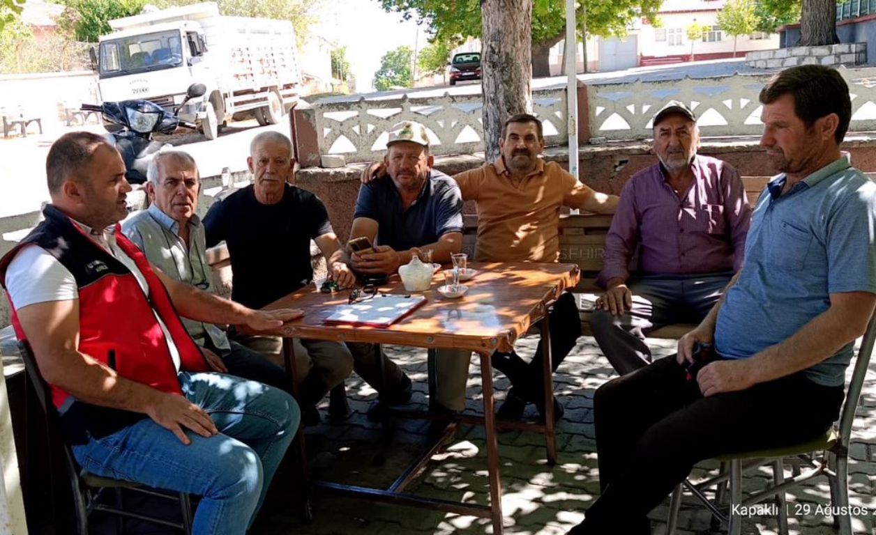 ciftciler-bilgilendiriliyor-3.jpg
