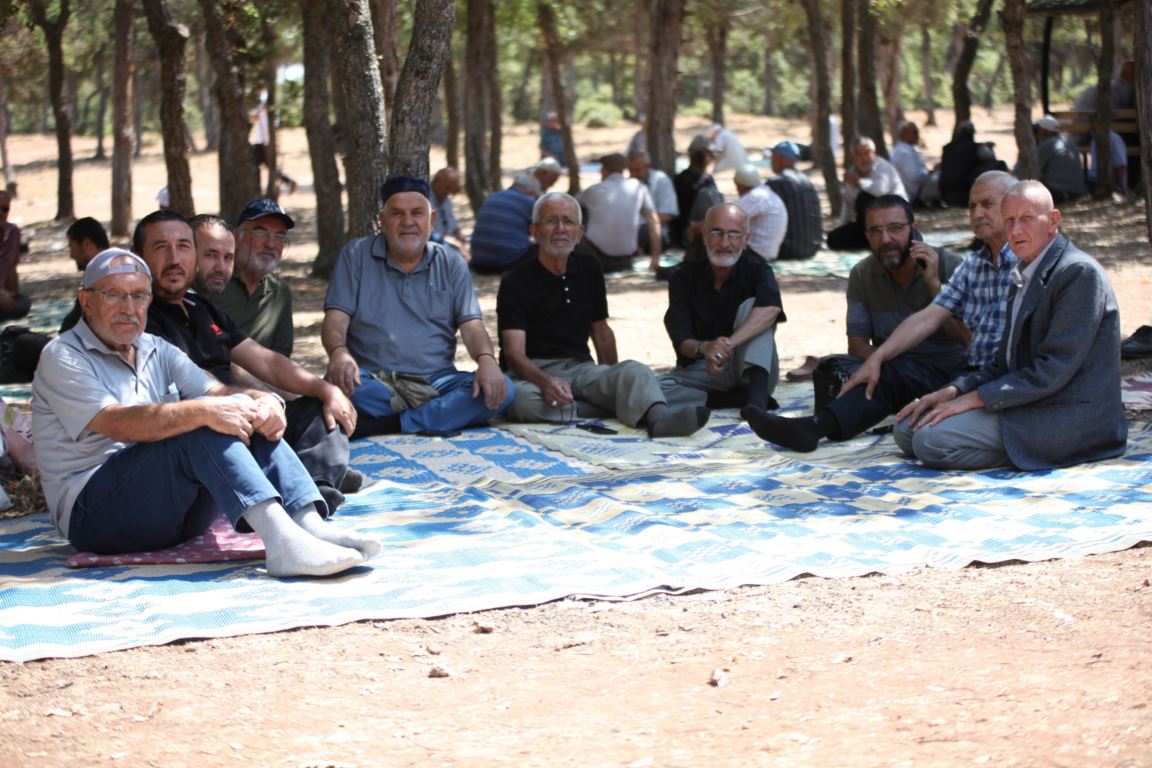 karatayli-emekliler-beysehirde-bulustu2.jpg