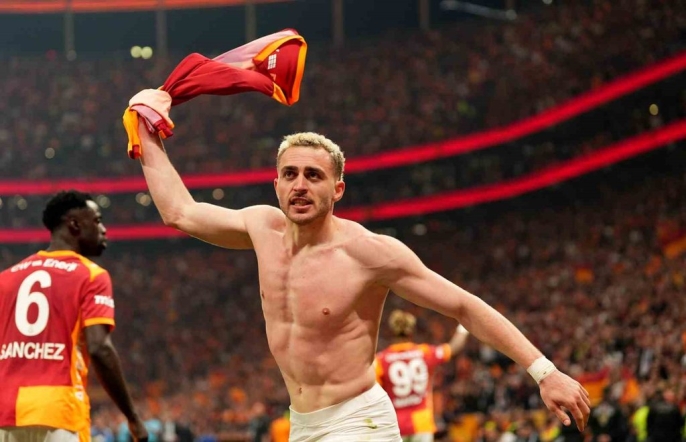 Galatasaray, Fenerbahçe\