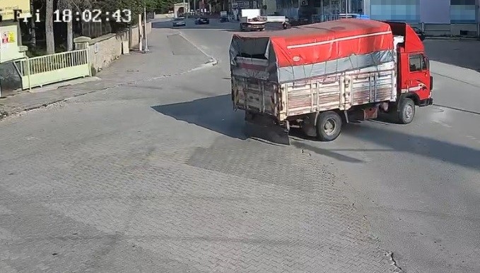 Genç Yaşam Söndü: Kamyonet Kapağı Faciasında Sürücüye Hapis Cezası 2
