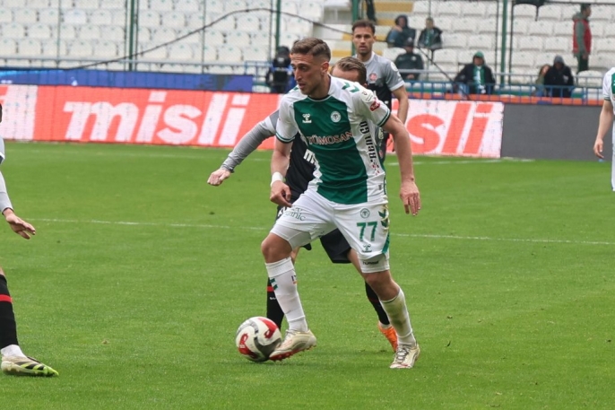 Konyaspor evinde farklı kazandı: Fatih Karagümrük’e gol yağdırdı! 1