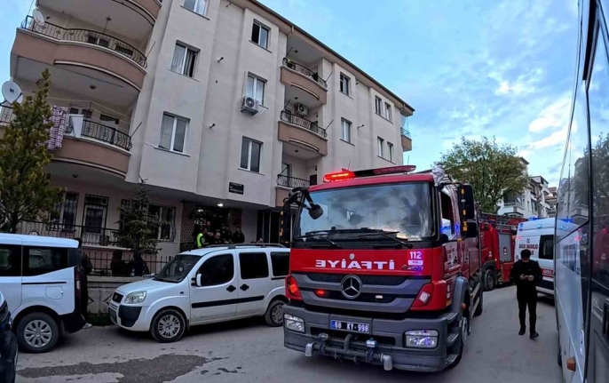Mutfağındaki yangını söndürmek isterken alevler içinde kaldı: 91 yaşındaki Meryem nine can verdi 4
