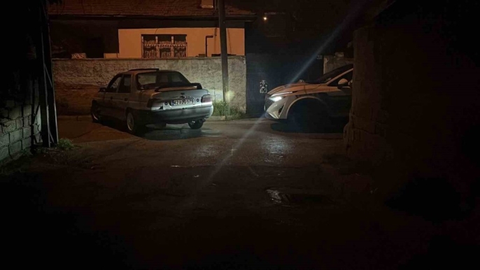 Polis \