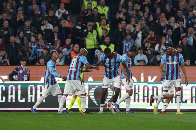 Trabzonspor, Galatasaray\