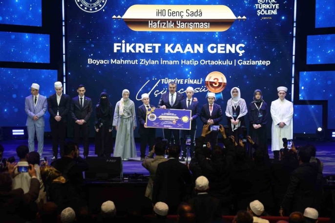Bakan Tekin: Gençlerin ruh dünyası algoritmaların insafına terk edilmemeli 1