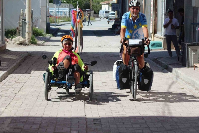 Fransa’dan yola çıkan 66\