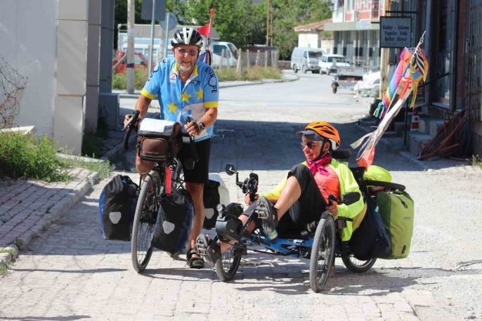 Fransa’dan yola çıkan 66\