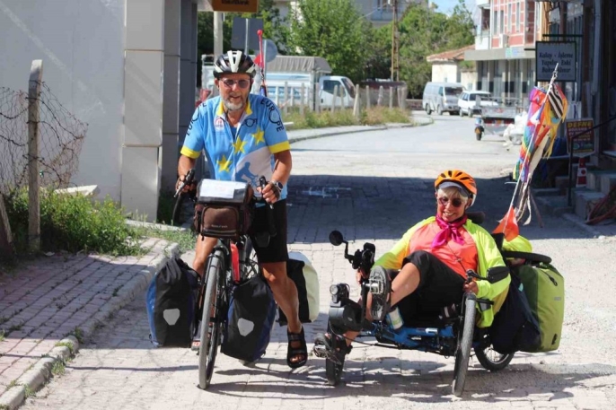 Fransa’dan yola çıkan 66\