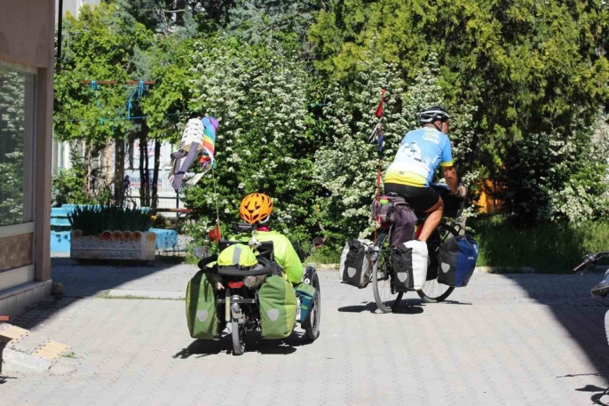 Fransa’dan yola çıkan 66\