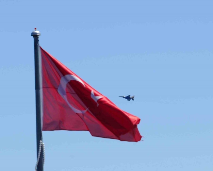 Gökyüzünde nefes kesen prova: SOLOTÜRK Samsun semalarında! 1