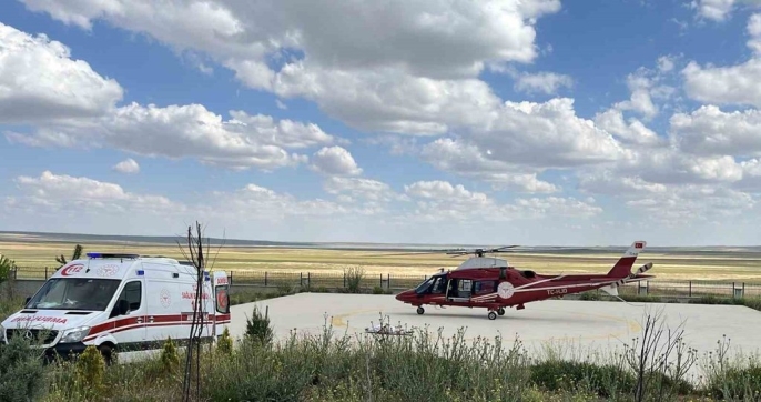 Kalp krizi geçiren hasta, ambulans helikopterle Konya\