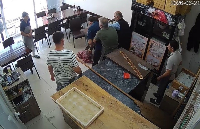 Lokantacıdan inanılmaz müdahale: Boğulmak üzereydi, hayatı kurtardı 2