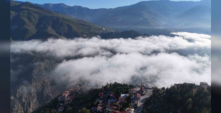 Artvin'de sis manzaraları büyüledi