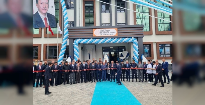 Boğazlıyan'da yeni okul binası açıldı: Cemil Çiçek Mesleki ve Teknik Anadolu Lisesi hizmete girdi