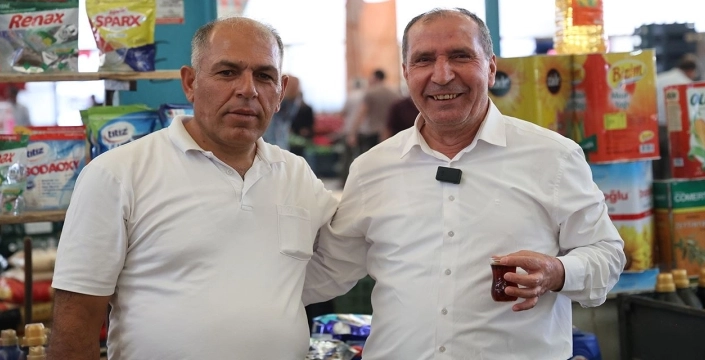 Çumra’nın bereketi pazarda yaşanıyor