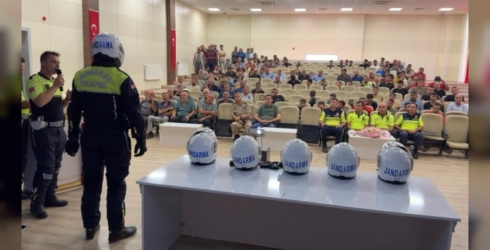 Gaziantep'te 150 motosiklet sürücüsüne güvenli sürüş eğitimi ve kask dağıtıldı